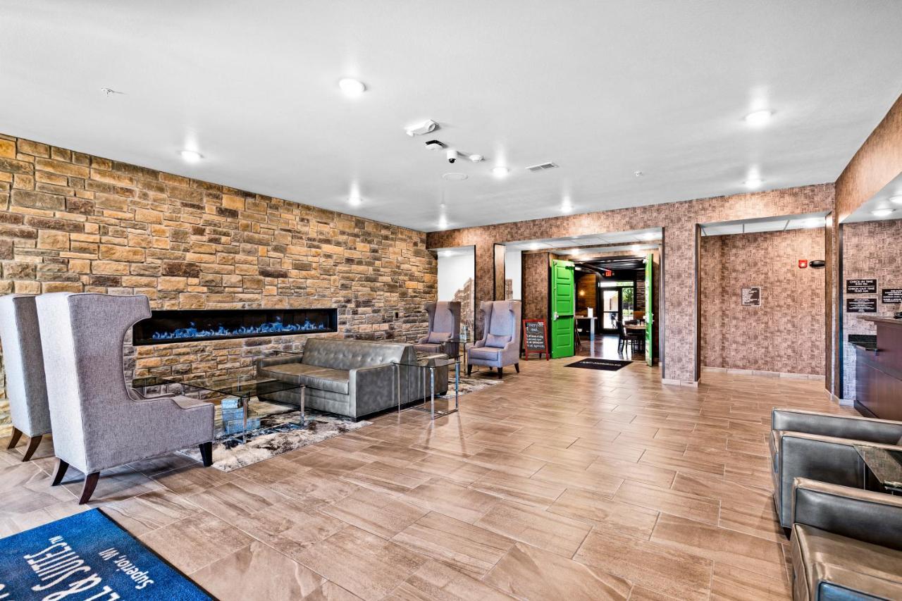Cobblestone Hotel & Suites - Ottumwa Extérieur photo
